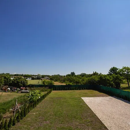 Vintage B 106 3* Tomasikovo